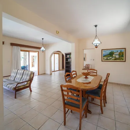 Secret Oasis Ladania