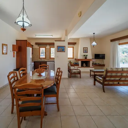 Secret Oasis Ladania Villa Coral Bay