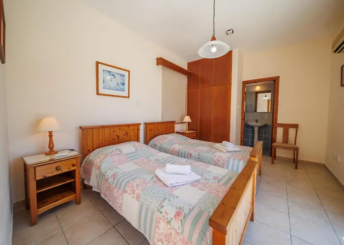 Secret Oasis Ladania Coral Bay